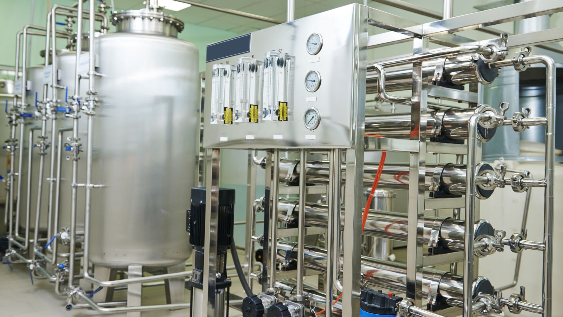 The Crucial Role of Stainless Steel in Pharmaceutical Machinery